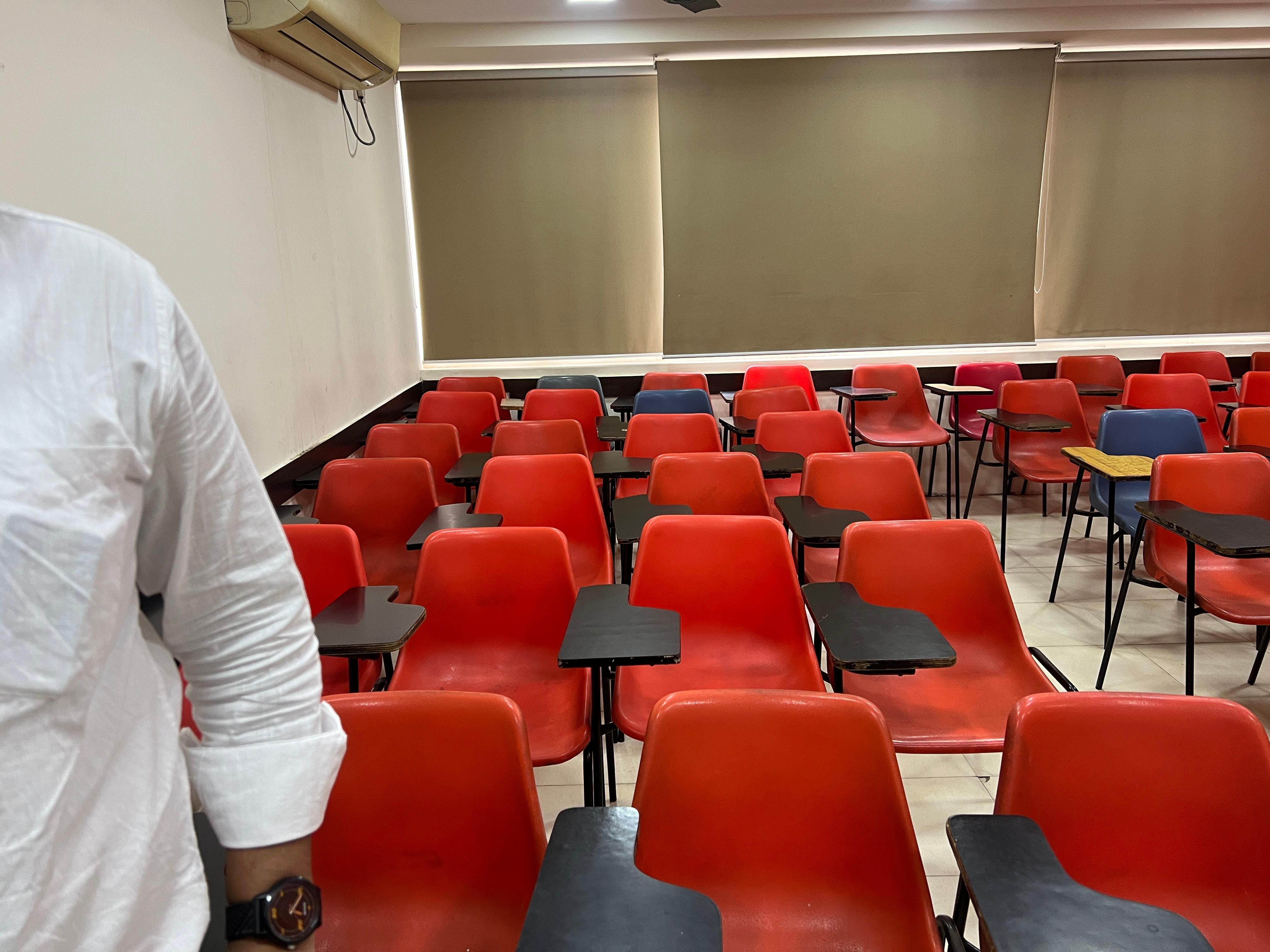 Career Launcher Career Launcher Classroom photo 1